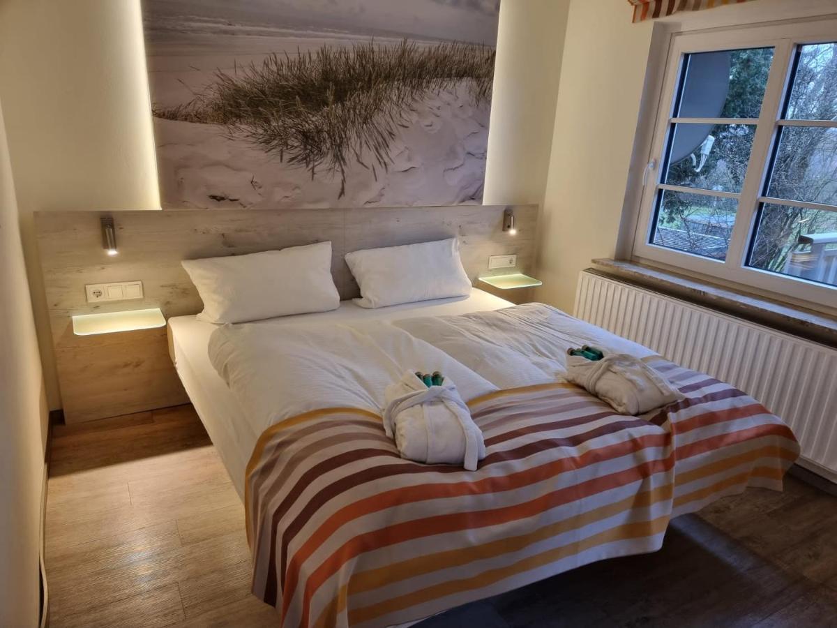 Hotel Osterkrug Хузум Экстерьер фото